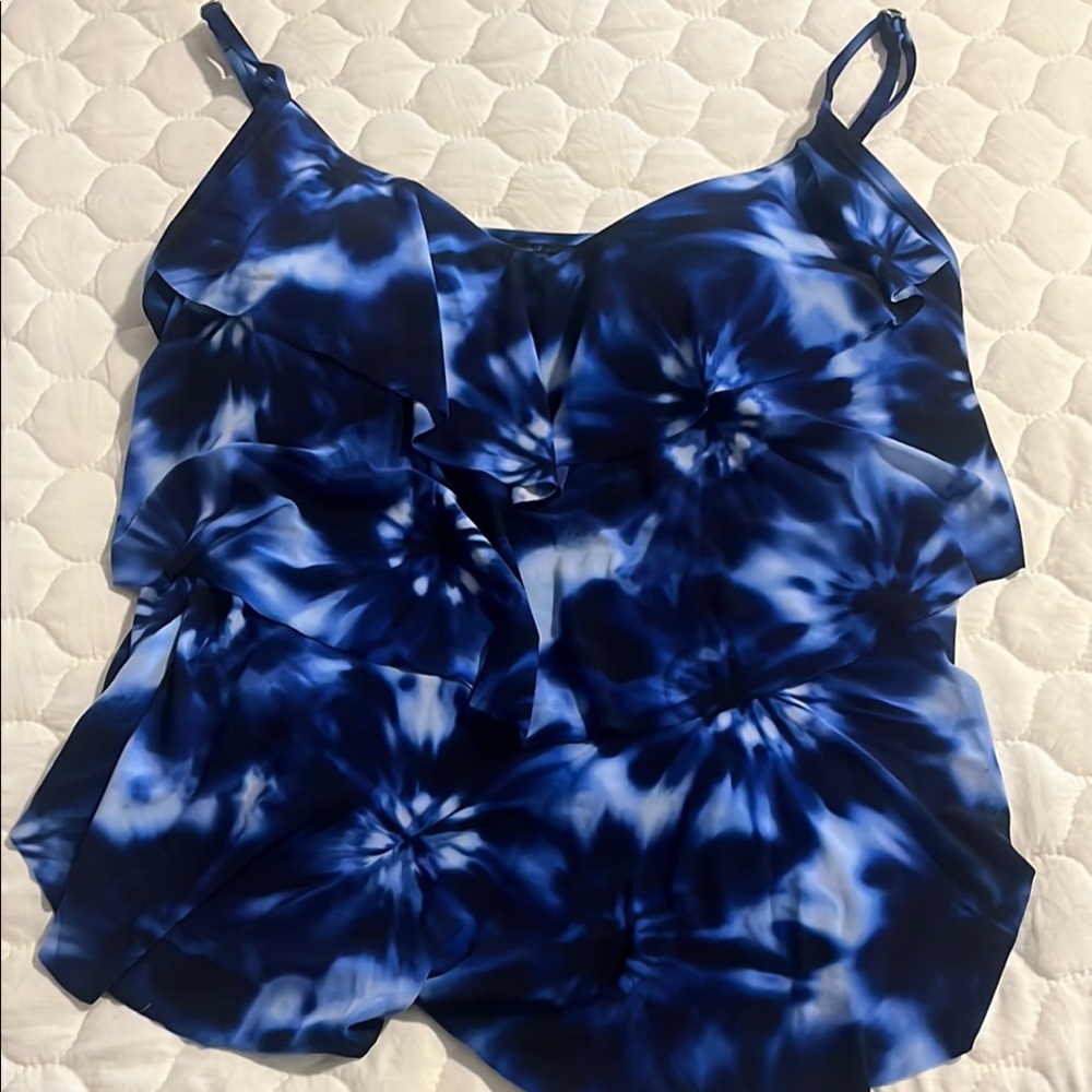 Blue Tie-Dye Patterned Fabric